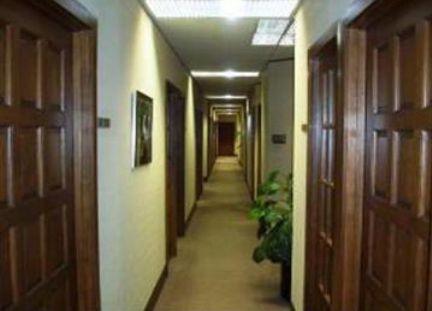 340 W Butterfield Rd, Elmhurst, IL 60126